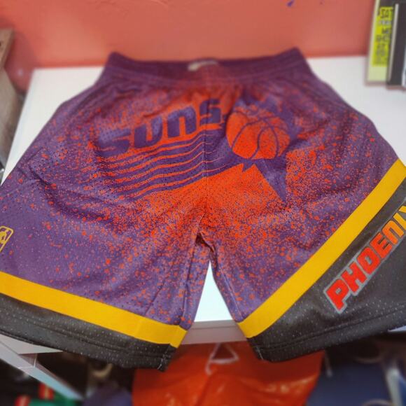 Mitchell & Ness 1996 Phoenix Suns Retro Basketball Short Men Large Authentic NBA - Picture 1 of 7